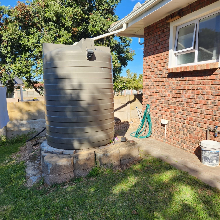 3 Bedroom Property for Sale in Stilbaai Wes Western Cape